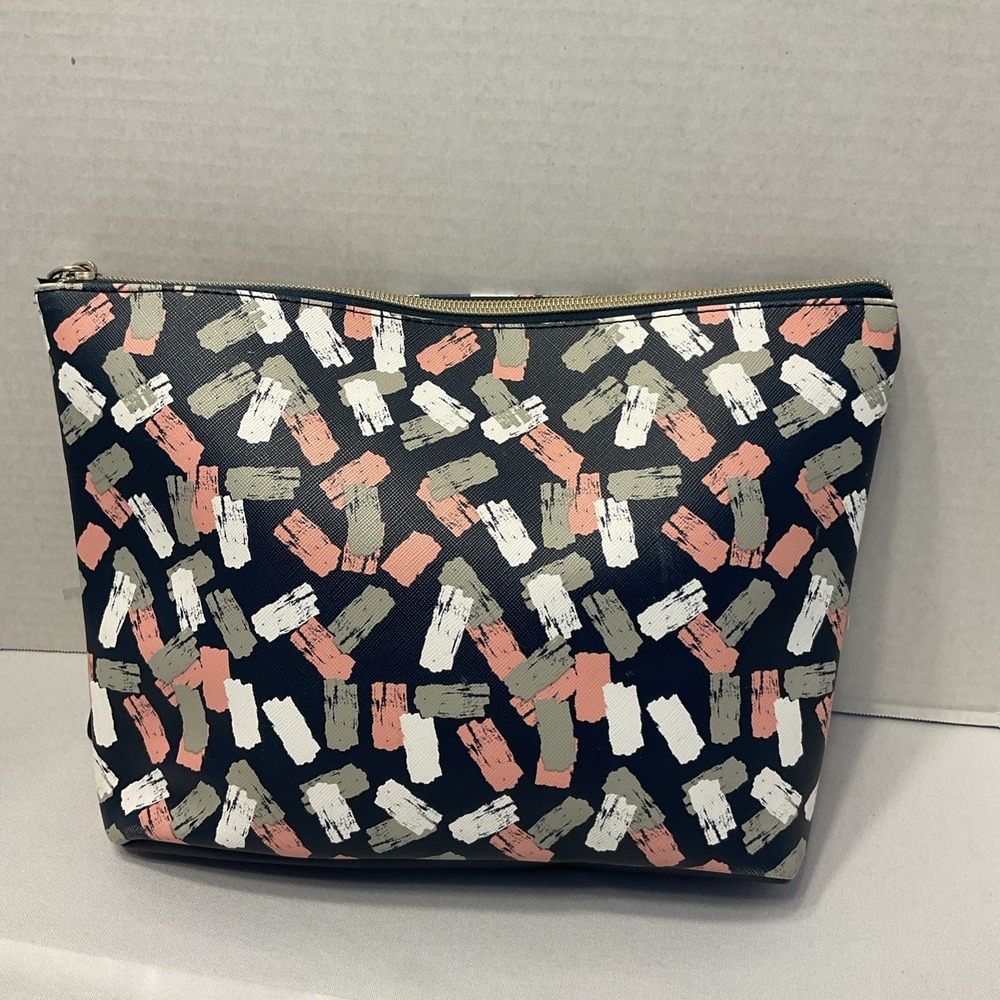 Dabney Lee Cosmetic Bag Makeup Pouch Travel Wristlet/Purse Navy Pink Gray White‎